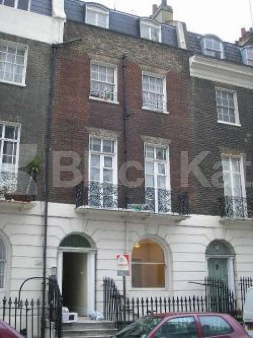 			Studio Apartment, 1 bath, 1 reception Studio			 Mornington Crescent, CAMDEN NW1